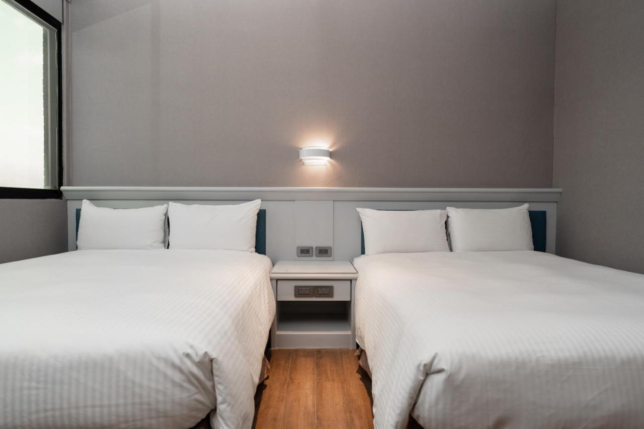 Yilan Fu Hsiang Hotel Bagian luar foto